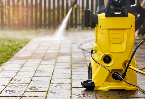 Best Fence Cleaning  in Burnsville, NC