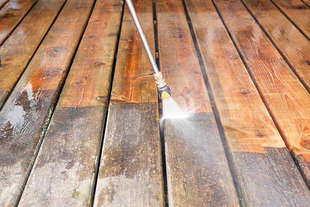 Best Roof Washing  in Burnsville, NC